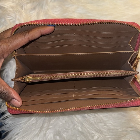 Coach Signature Long Zip Around Khaki Multi Wallet Down Town & Good Times EUC - Picture 10 of 11